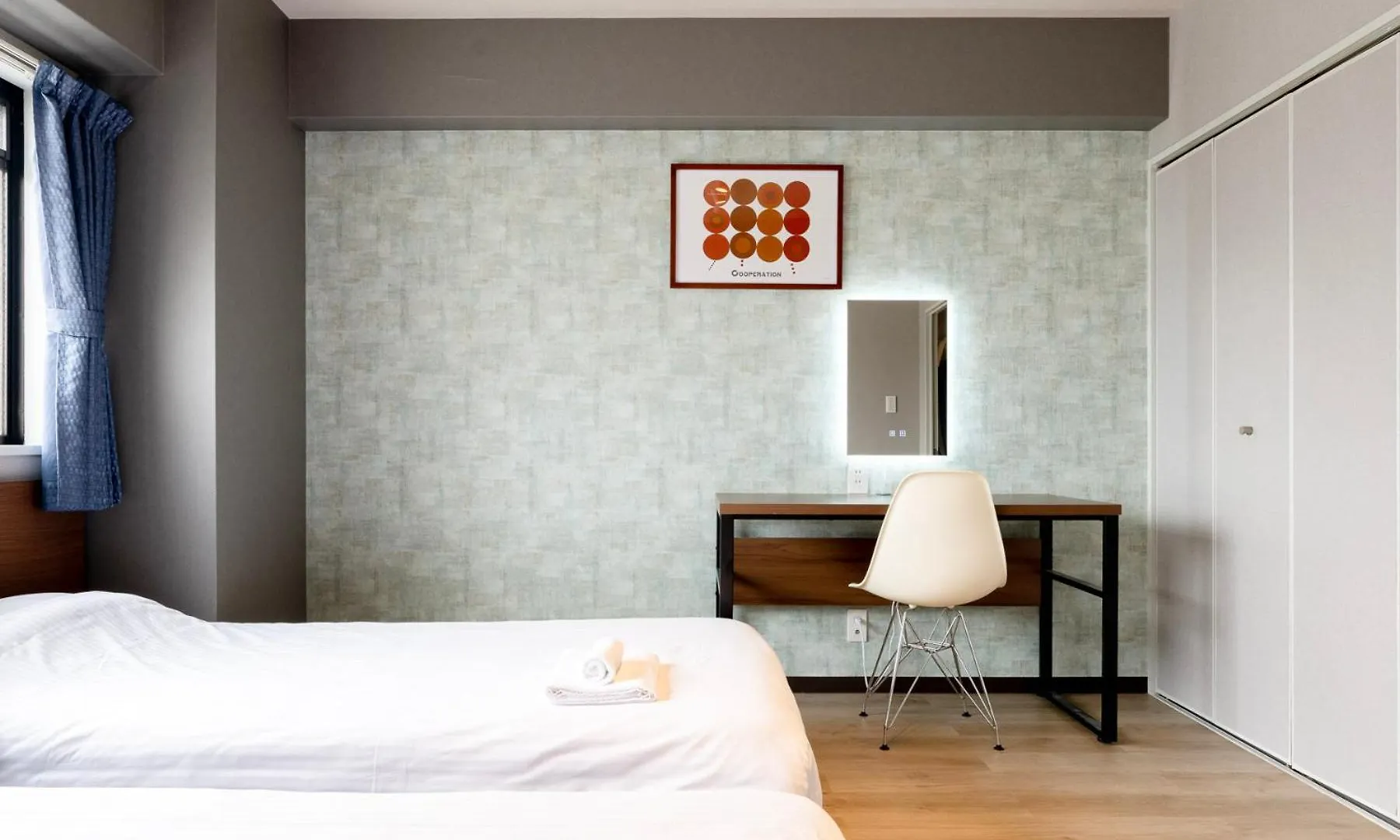 E-Stay Namba Osaka 2*,