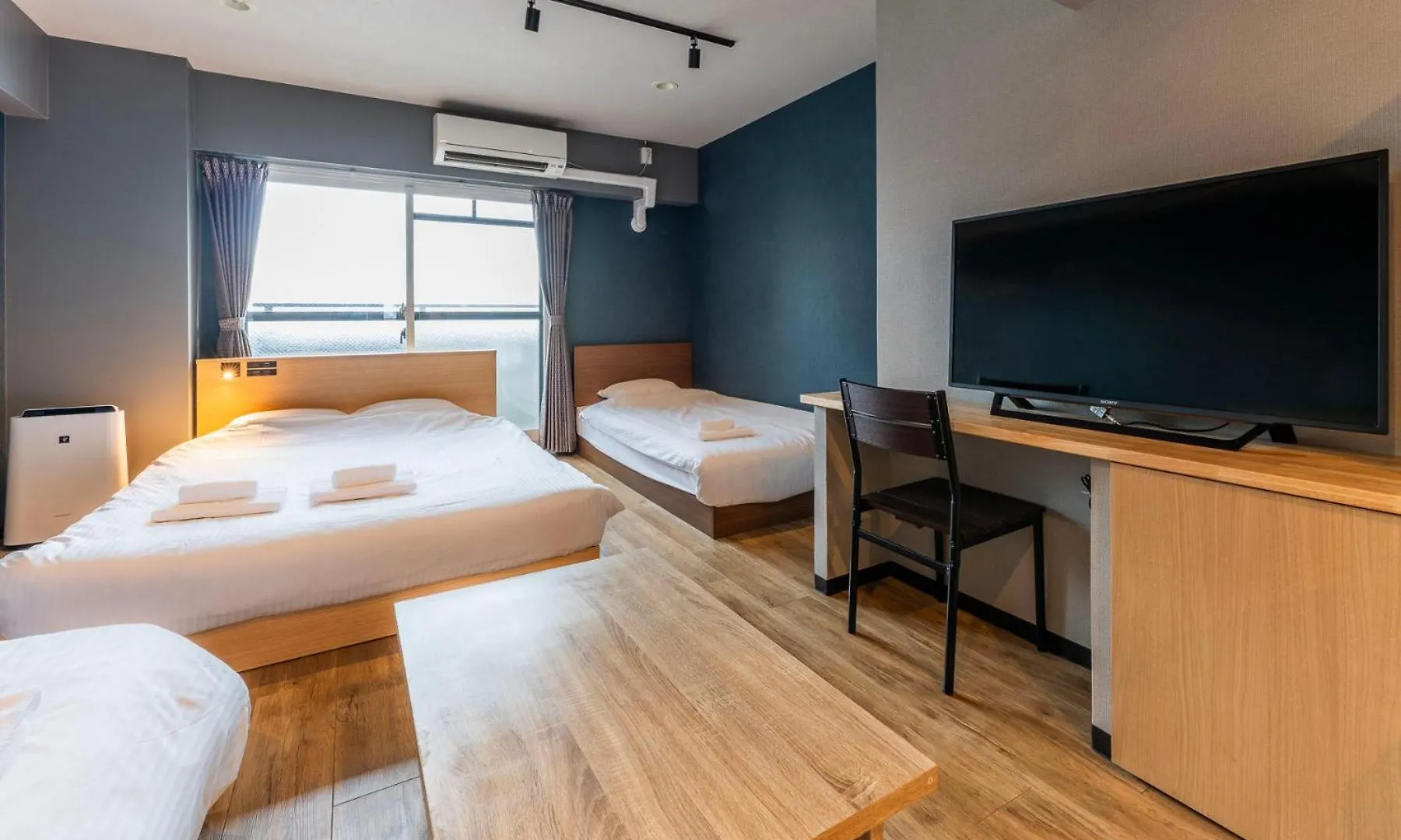 E-Stay Namba Osaka Aparthotel